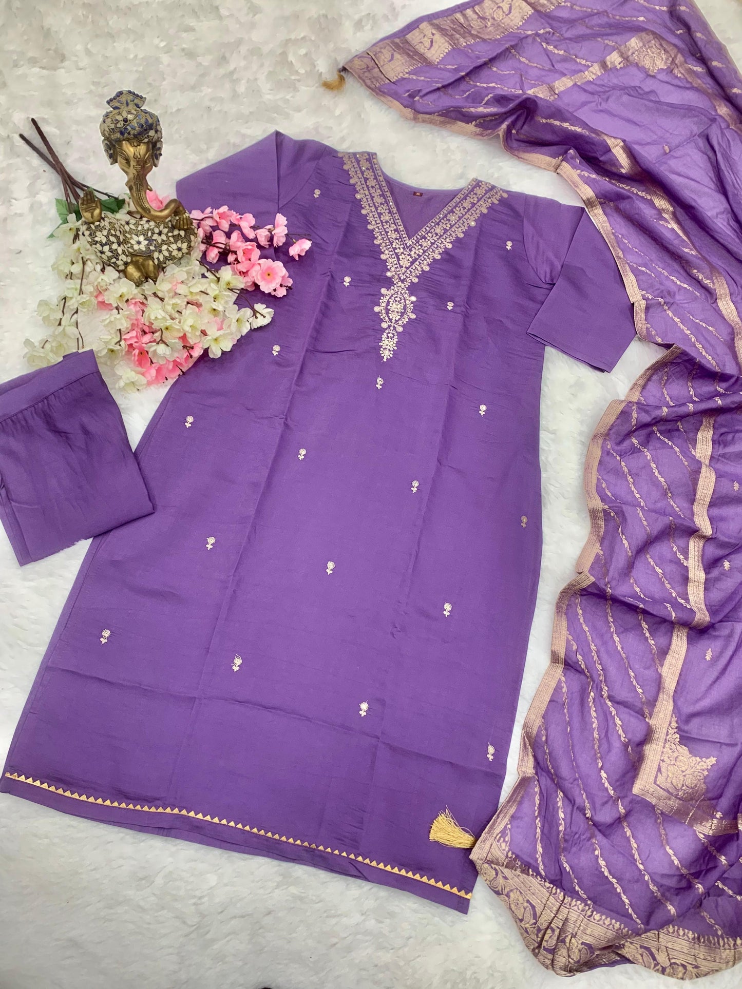 Elegant New Kurti Set