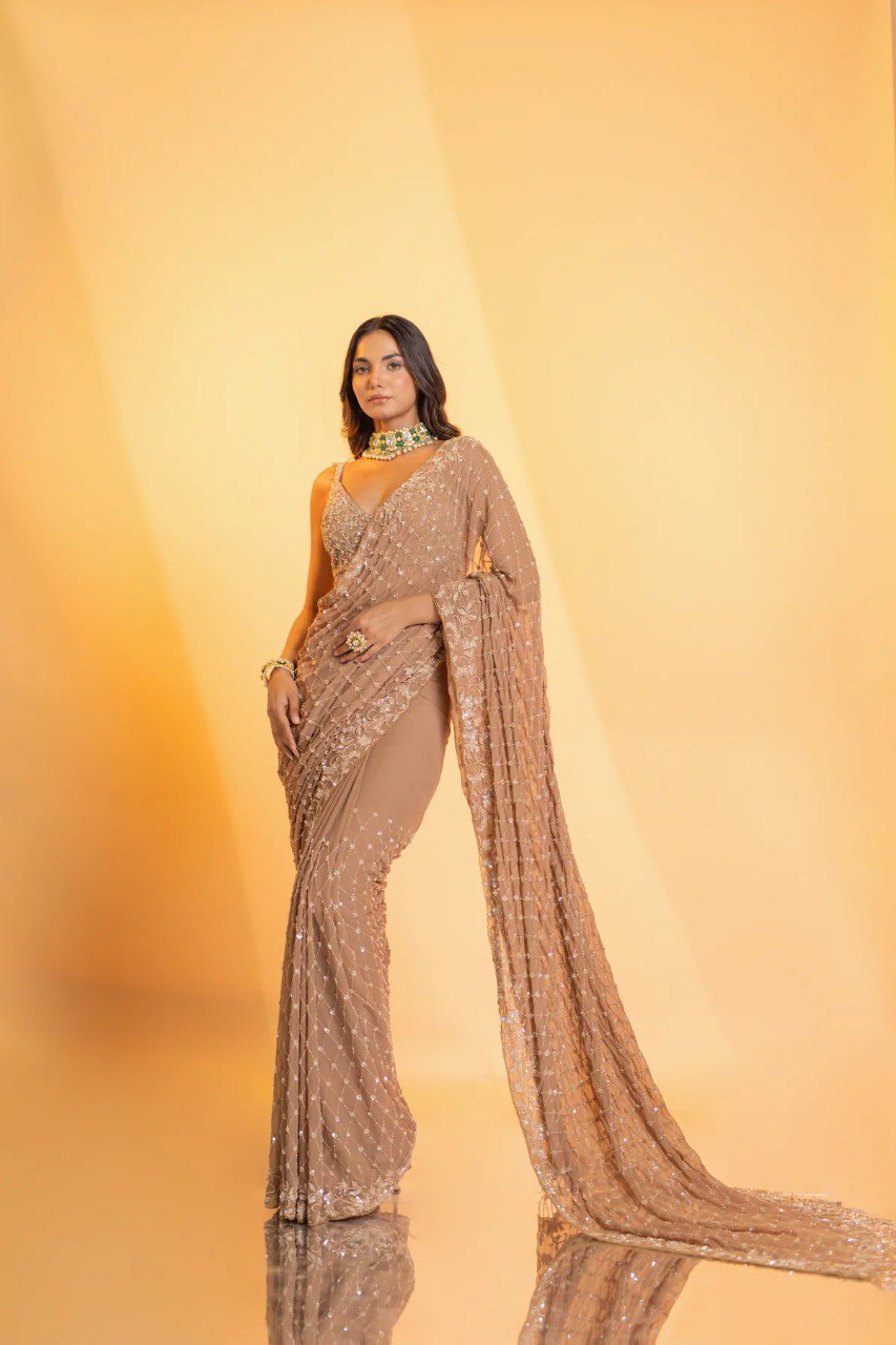 Luxurious Faux Georgette Saree