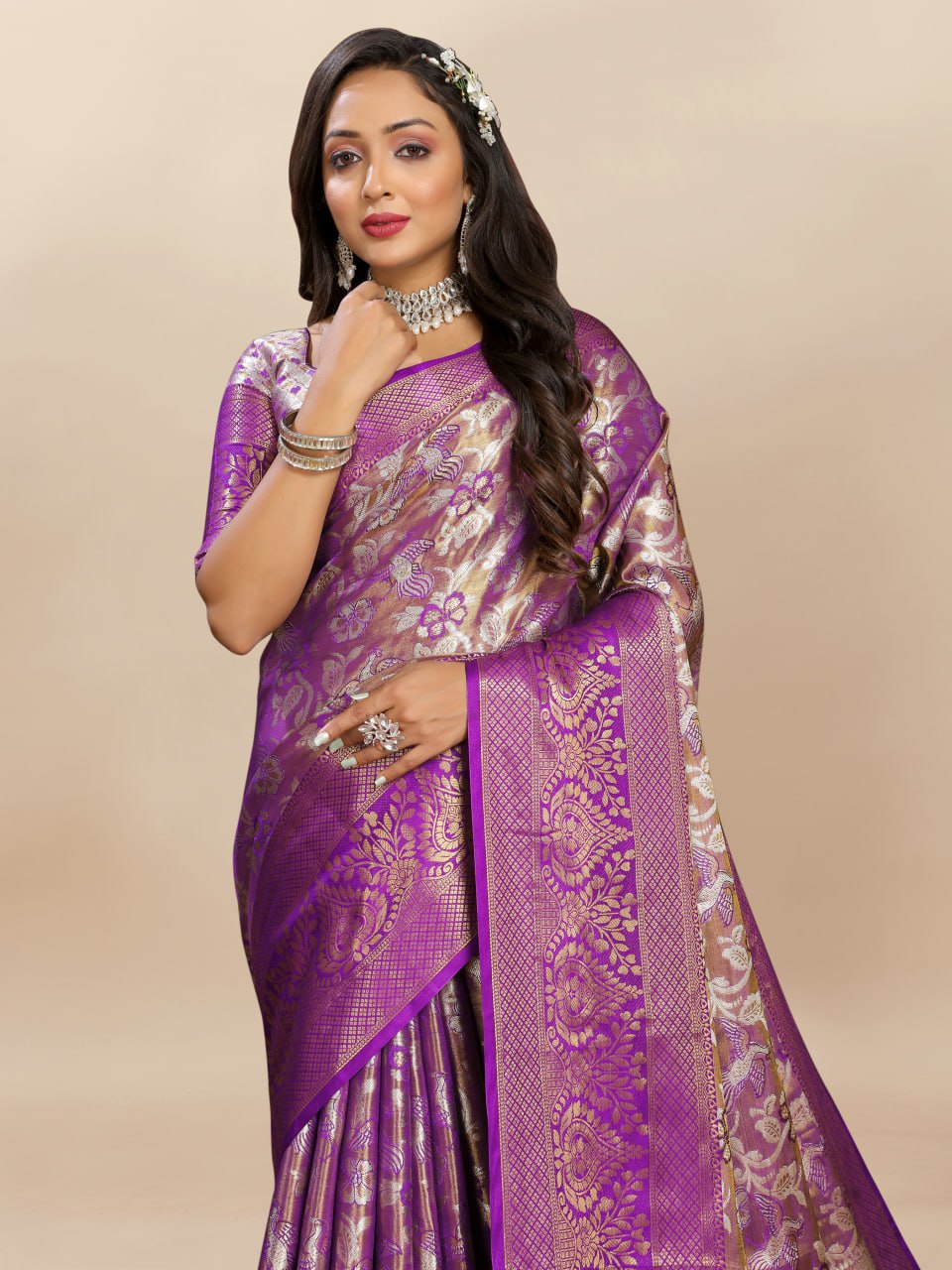 Handloom-Woven Kanjivaram Silk Saree