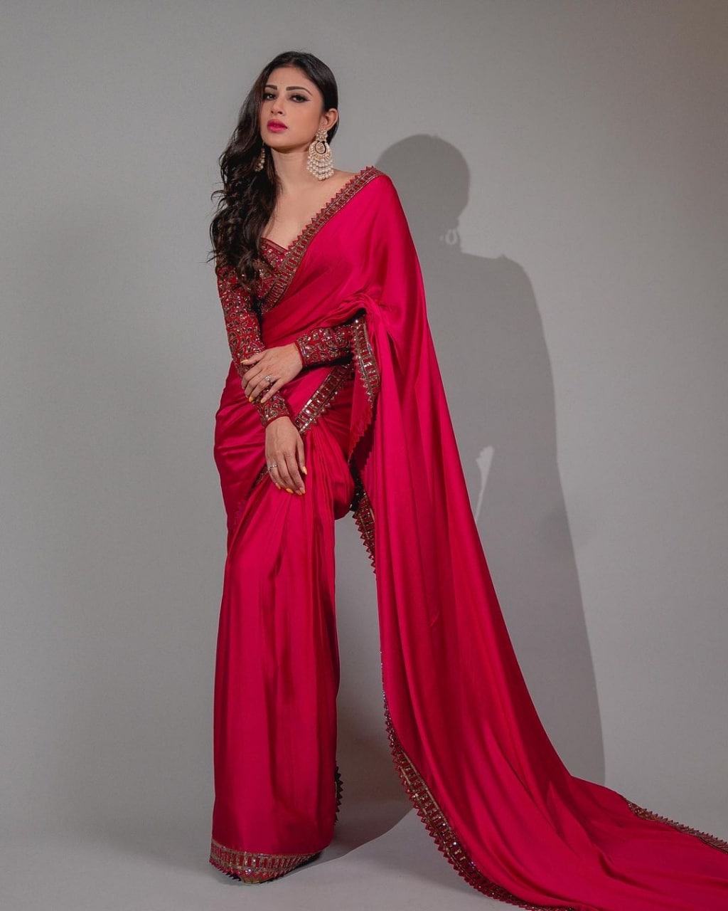 Luxurious Heavy Soft Rangoli Silk Red Saree