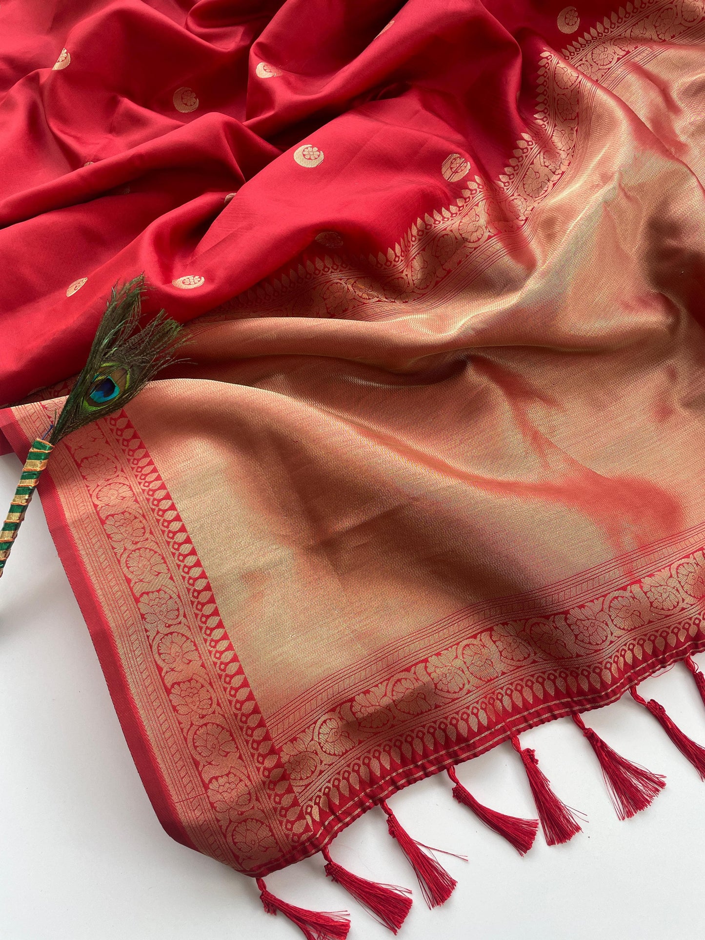 Sonakshi Sinha Inspired Premium Banarasi Silk Saree