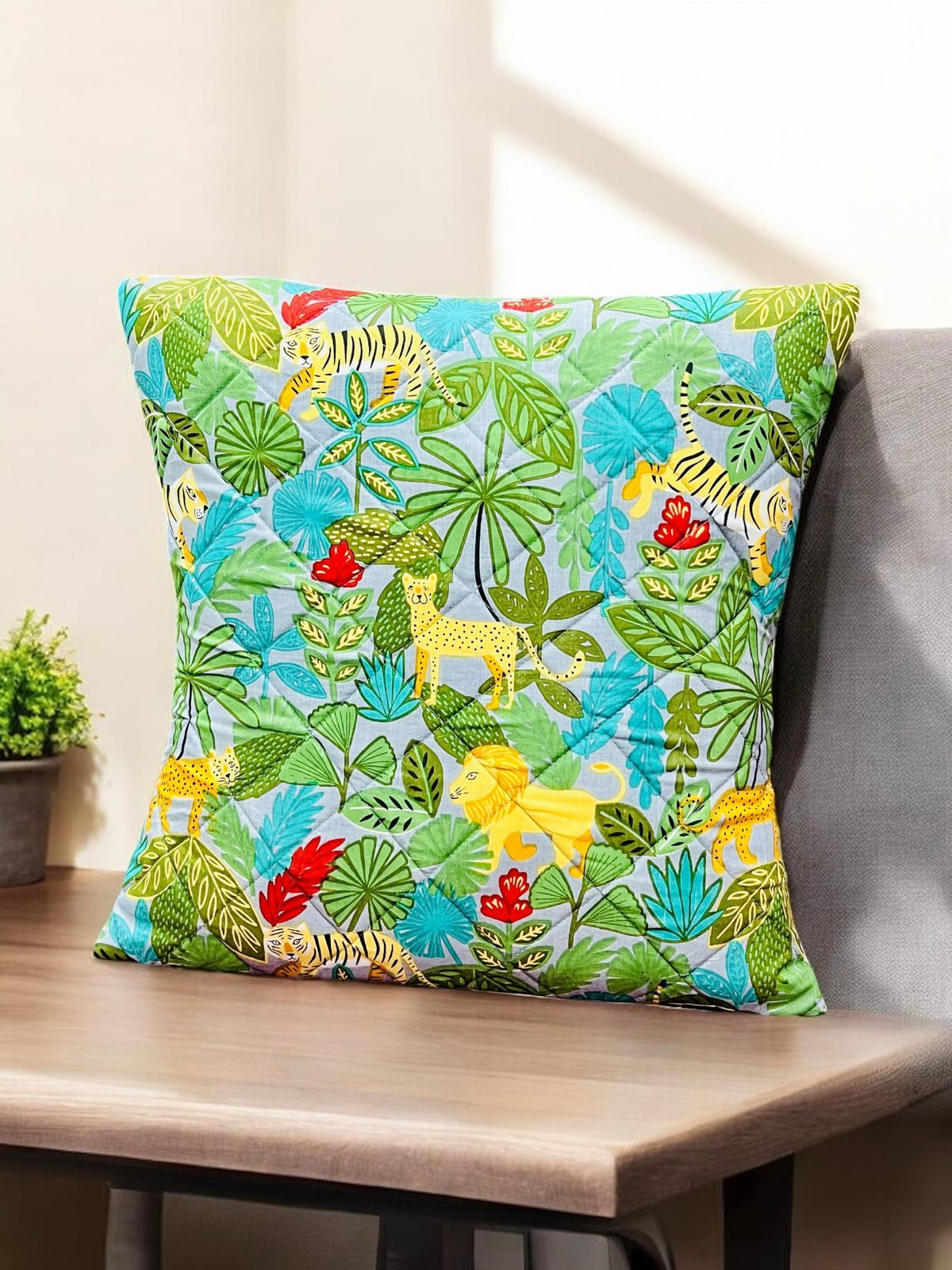 Jaipuri Screen Printed Quilted Cushion Cover set